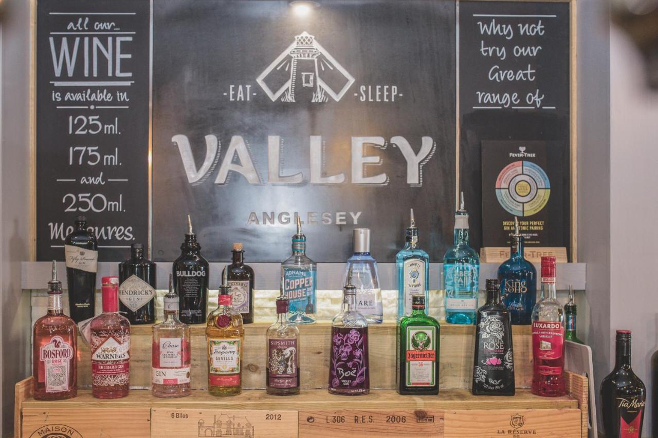 The Valley Hotel, Anglesey المظهر الخارجي الصورة