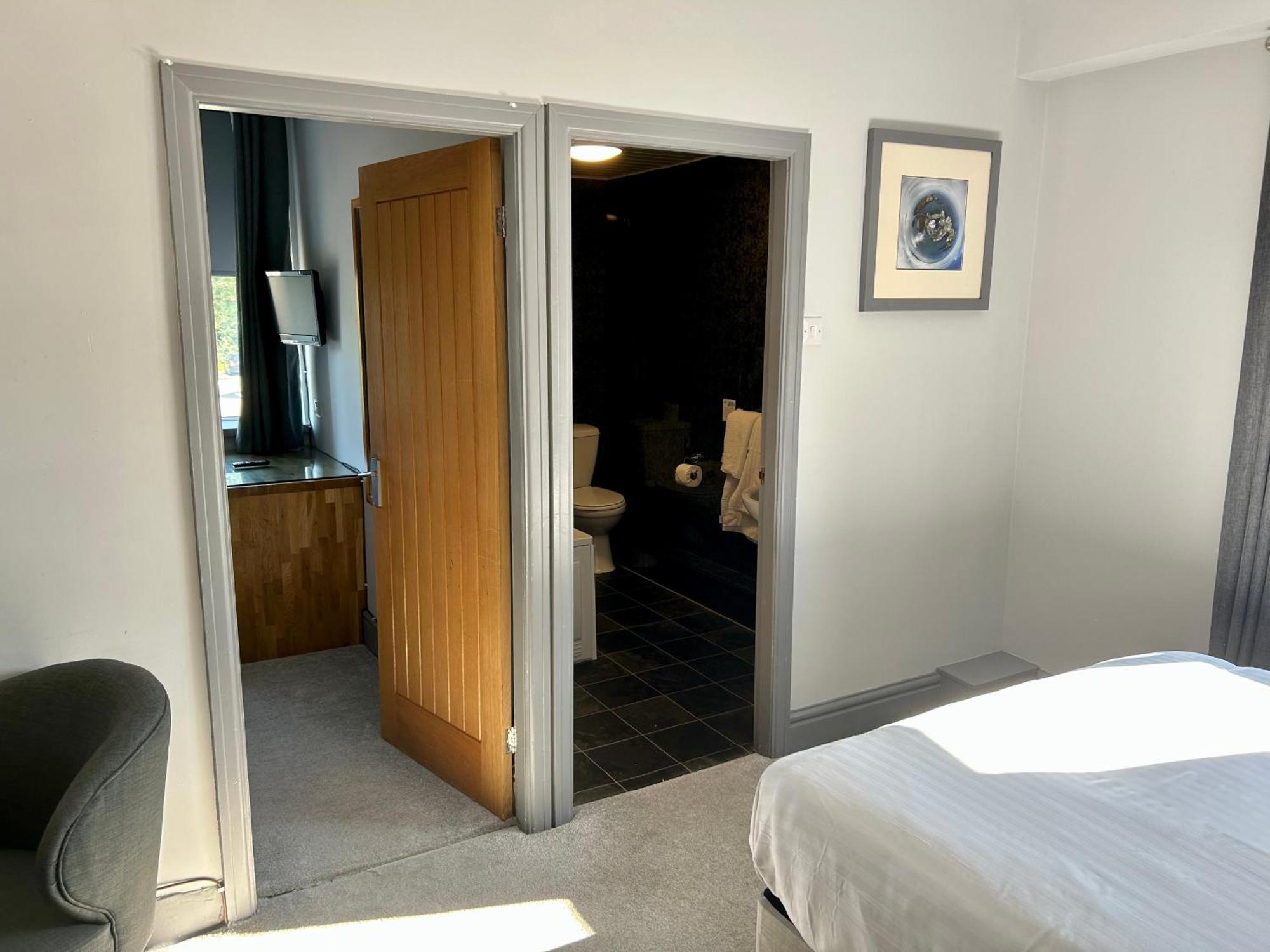 The Valley Hotel, Anglesey المظهر الخارجي الصورة