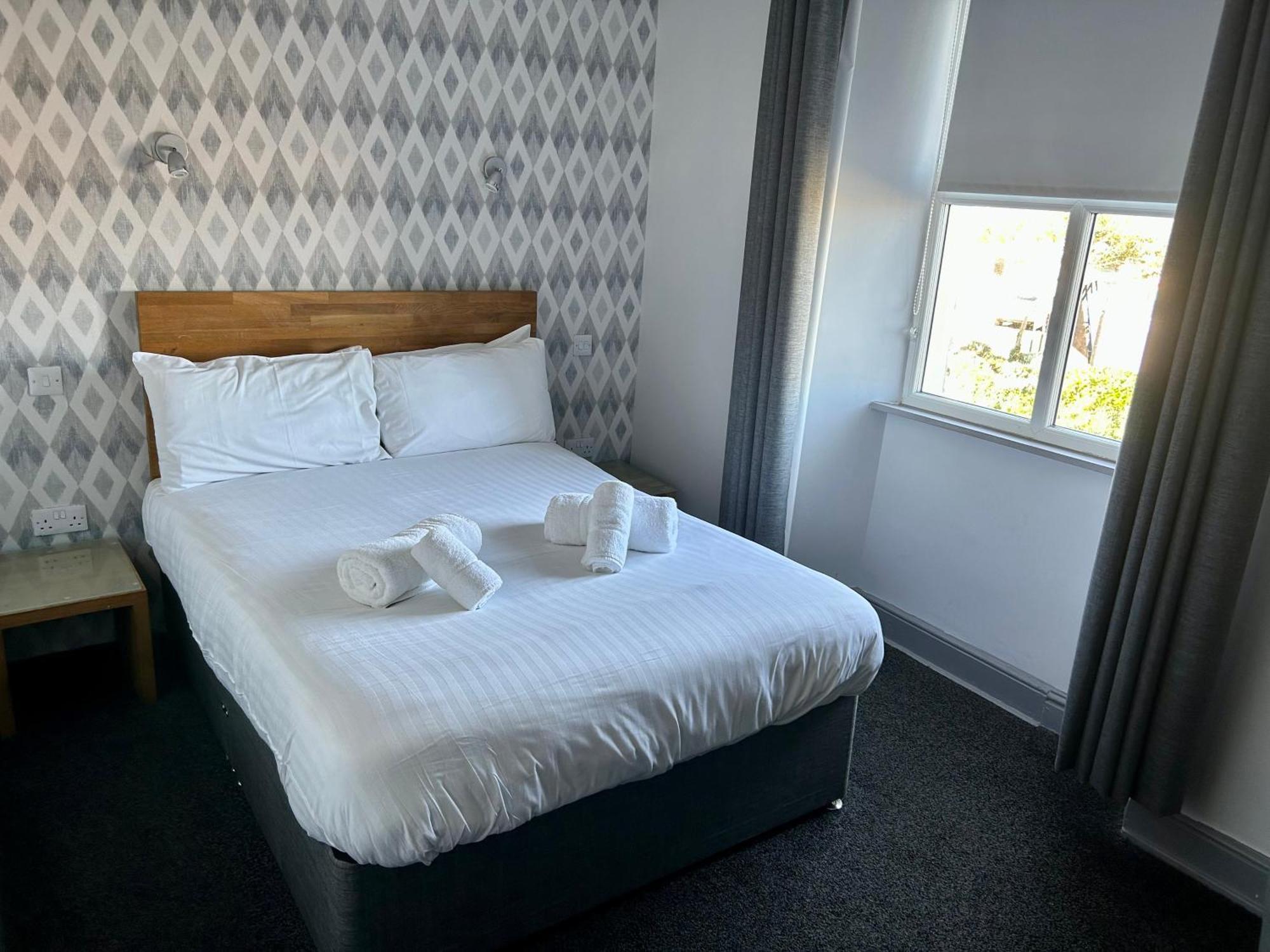 The Valley Hotel, Anglesey المظهر الخارجي الصورة